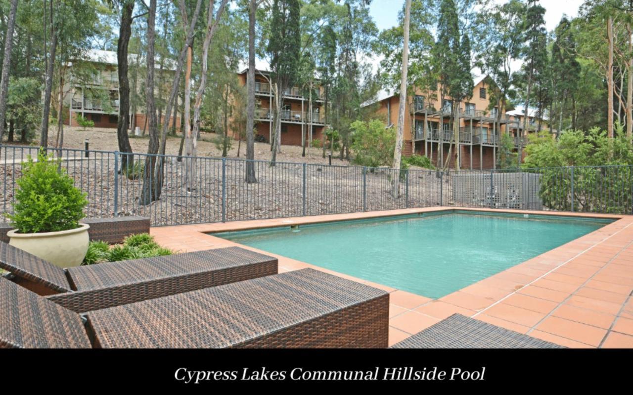3br Chianti Located Within Cypress Lakes